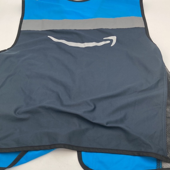 Amazon Vest AFV01U Blue Zip Up Size XL Designed by Luly Yang - Picture 9 of 9
